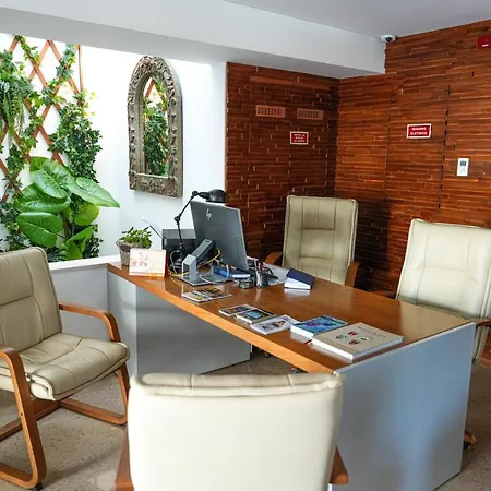 Guest house Rito Hall Da Serra 4*