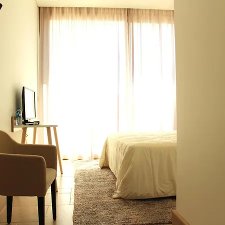 Rito Hall Da Serra Guest house 4*