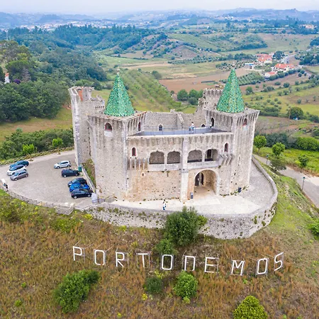 Rito Hall Da Serra 4* Leiria