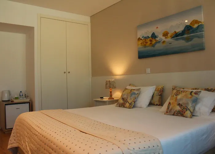 Rito Hall Da Serra Casa de hóspedes Leiria